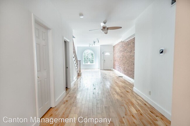 Building Photo - 3 br, 2.5 bath House - 2904 E. Baltimore St.