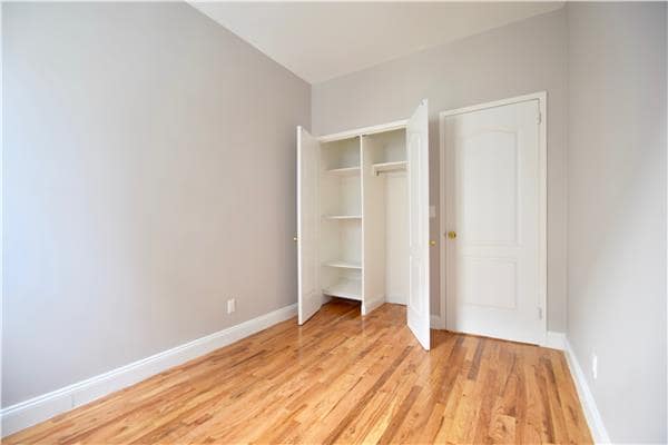 Building Photo - 305 W 113th St