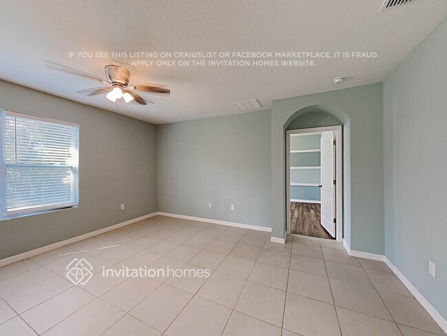 Building Photo - 238 Duke Dr