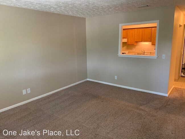 Building Photo - 2020 S 55th St