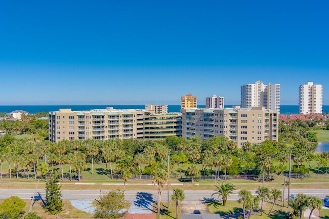 Foto del edificio - Beautiful Condo at Cloverleaf in Daytona B...