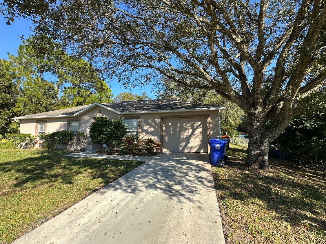 Foto principal - Vero Lake Estates