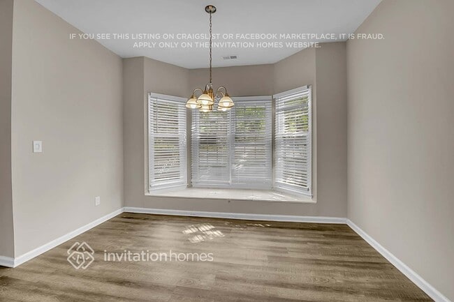 Building Photo - 103 London Plain Ct