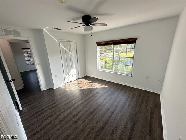 Foto del edificio - 9419 Ivy Brook Run