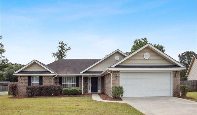 Building Photo - Available Soon!