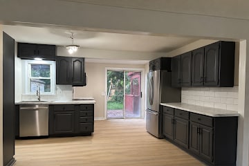 Building Photo - Cozy Flint Home with Fenced Yard & Pet-Friendly - Perfect for You!