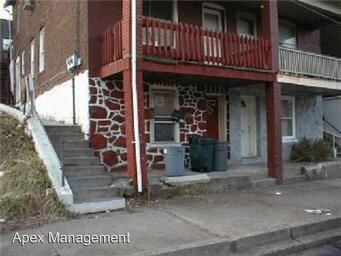 Foto del edificio - 1136 E 3rd St