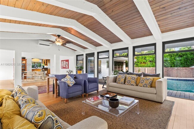 Foto del edificio - 2132 Middle River Dr