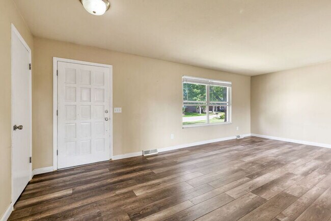 Foto del edificio - 6128 W 84th Ave