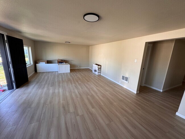 Foto del edificio - 412 Brock St