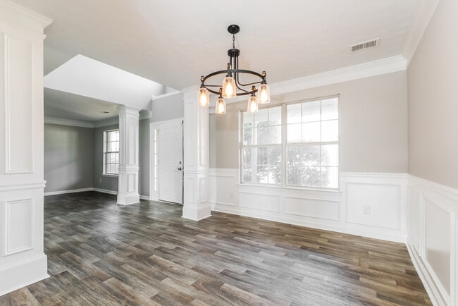 Foto del edificio - 12206 Stillman Ct