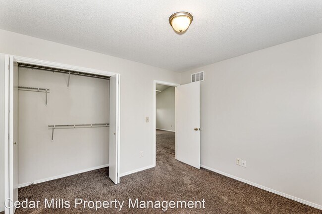 Building Photo - 3 br, 2 bath House - 9933 E Kinkaid Cir.