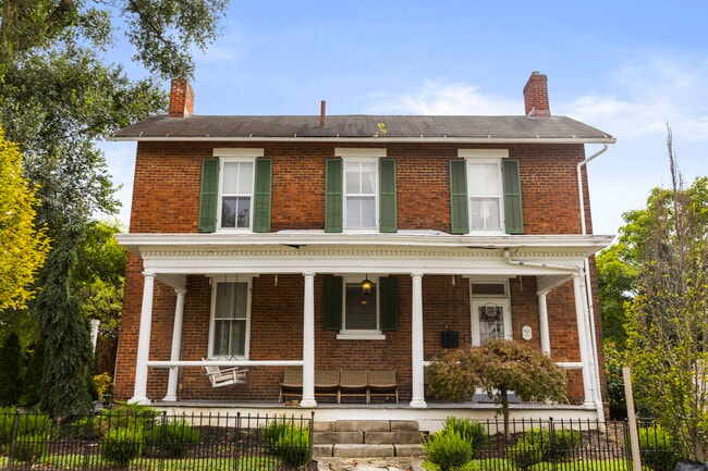 Building Photo - 161 E College Ave