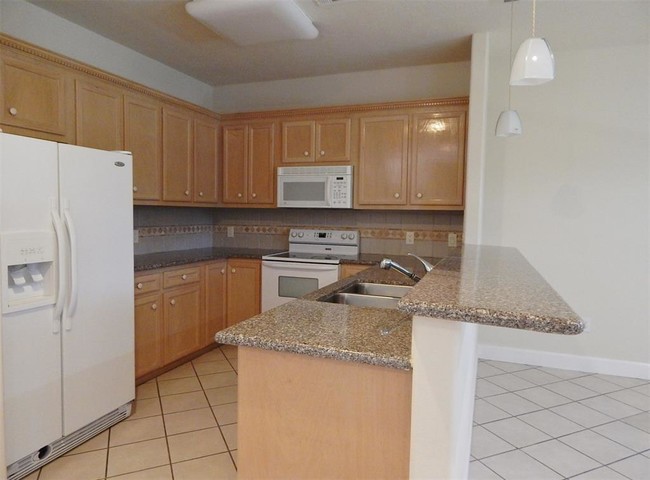 Foto del edificio - 180 Beacon Ln