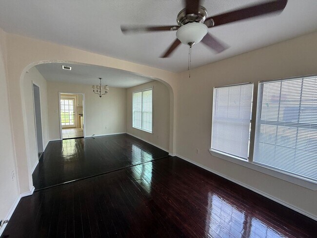 Foto del edificio - 2202 Burnett Ave