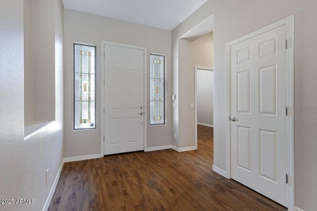 Building Photo - 2268 W River Rock Trail