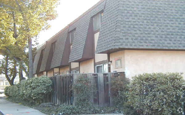 Building Photo - Lavetta Arms Apartments