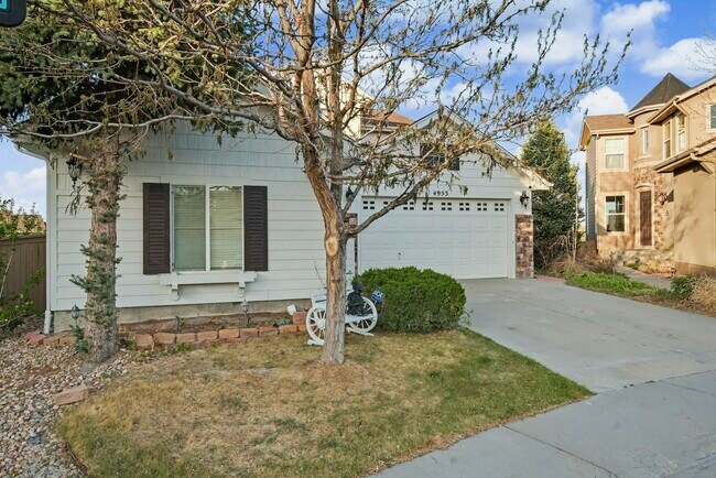 Foto del edificio - 4953 Huntwick Pl