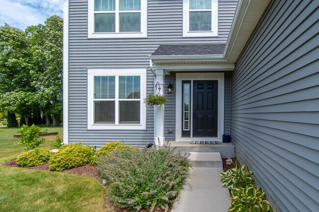 Foto del edificio - 26107 White Oak Trail