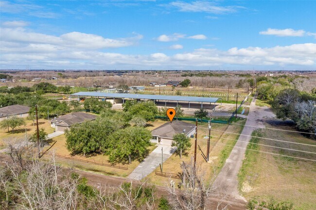 Foto del edificio - 3141 County Rd 81