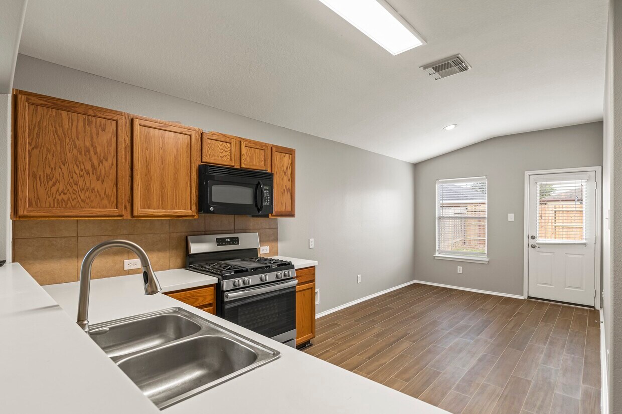 Building Photo - 26602 Marble Point Ln