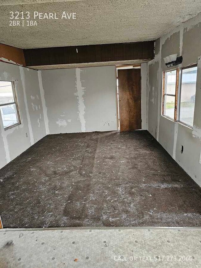 Building Photo - 3213 Pearl Ave