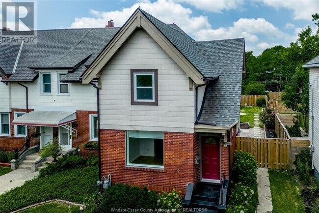 Building Photo - 1259 Monmouth Rd