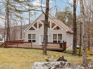 Building Photo - 831 N Chodikee Lake Rd