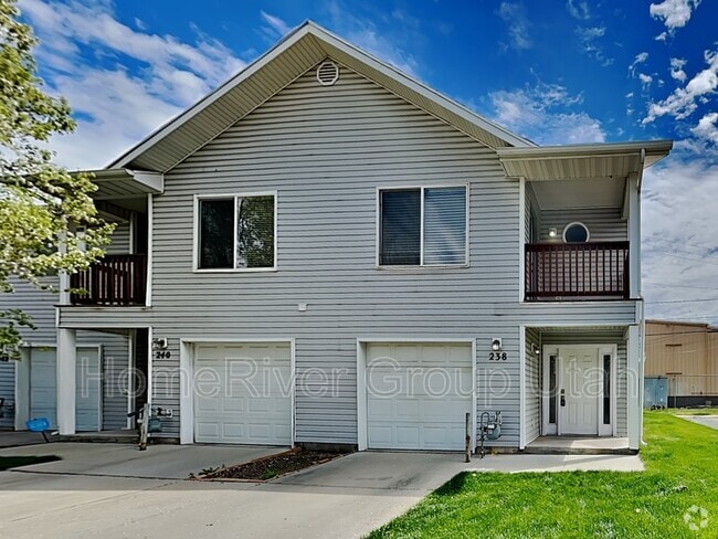 Building Photo - 238 Bliss Ct