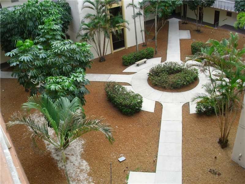 Photo - 15600 NW 7th Ave (North Miami Beach, FL)