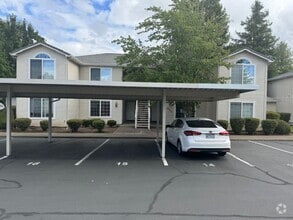 Building Photo - 3044 Sheraton Ct