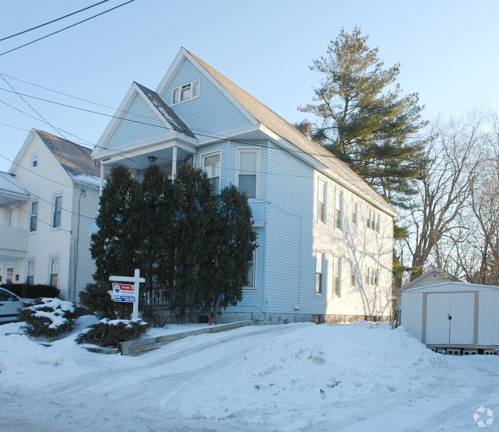 Building Photo - 1010 Dean St