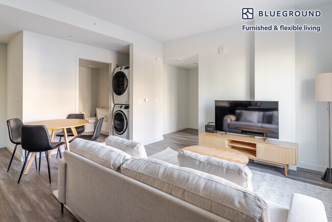 Foto del edificio - 2077 Haste St