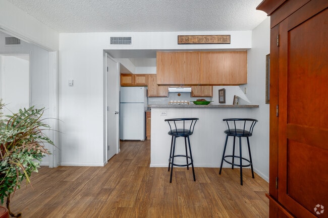 1 habitación, 1 baño - 490 pies cuadrados - Cocina - Santa Cruz