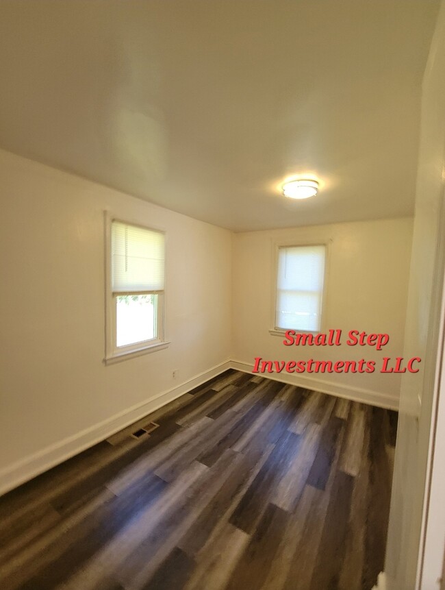Building Photo - 241 Ocran Rd