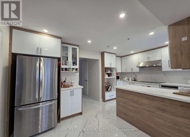 Building Photo - 16 Redcastle Crescent