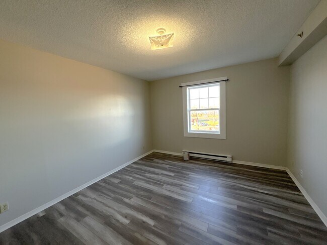 Photo du bâtiment - 151 Queen St