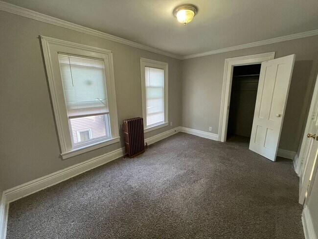 Foto del edificio - 353-355 Pearl St