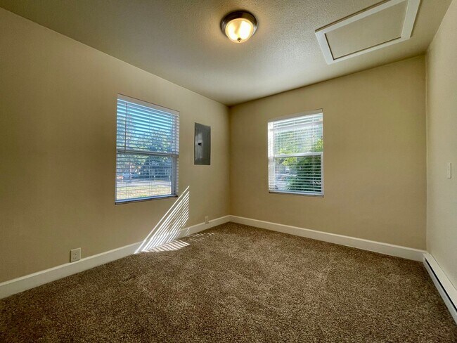 Foto del edificio - Charming 2-bedroom Gresham home with large...