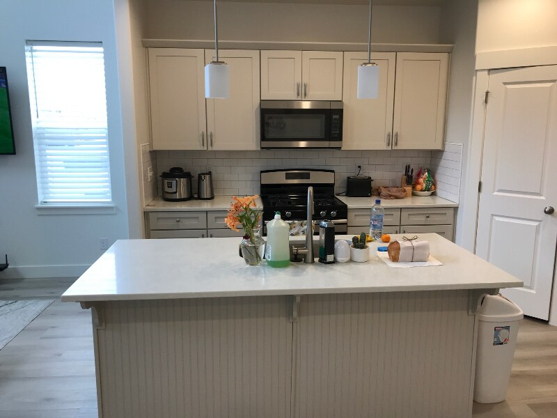 Primary Photo - 2075 N 3860 W