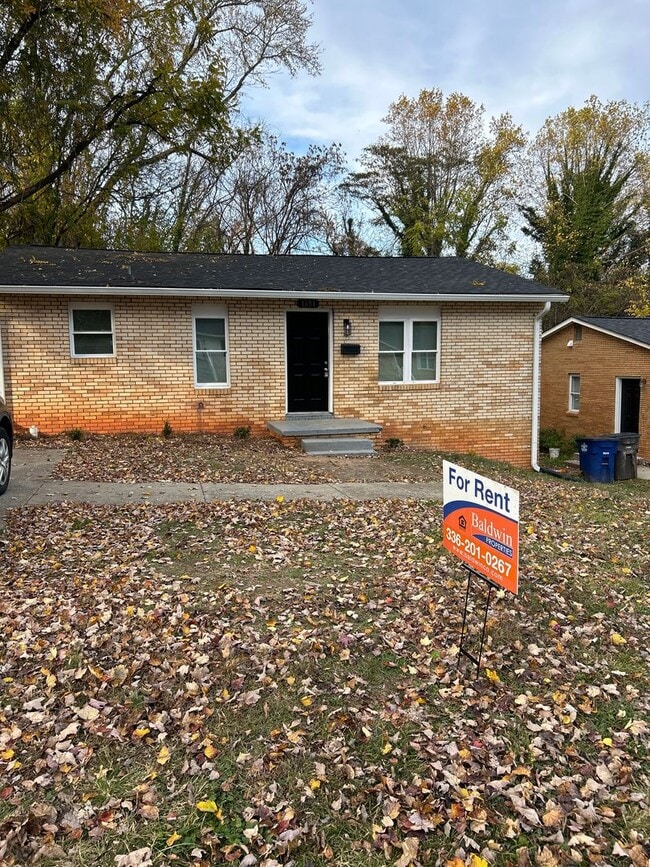 Photo - 1651 22nd St House