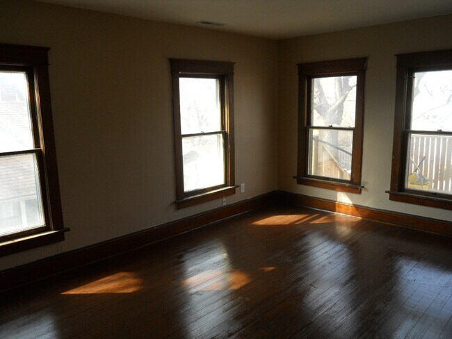 Foto del edificio - 831 Tennessee St
