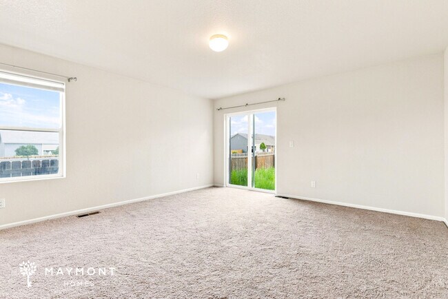 Foto del edificio - 47386 Lily Ave