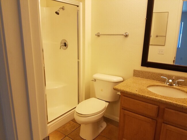 Foto del edificio - 1760 El Camino Real