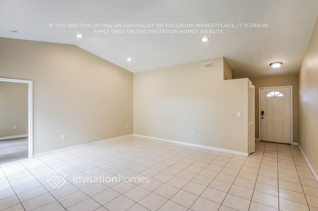 Building Photo - 211 NW 187th Ave