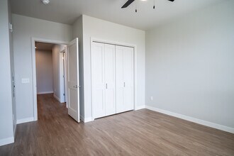 Building Photo - Avenir Apartments