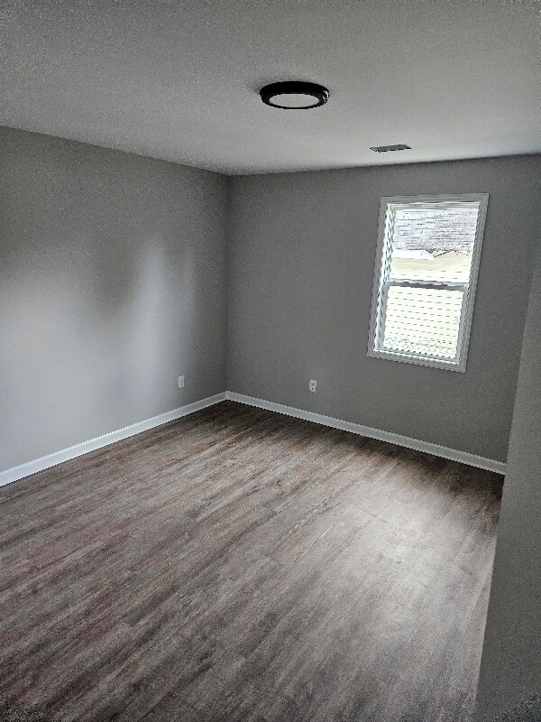 Foto del edificio - 2420 Elmwood Ave