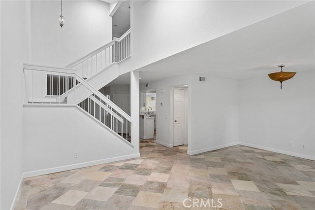 Building Photo - 518 San Nicholas Ct