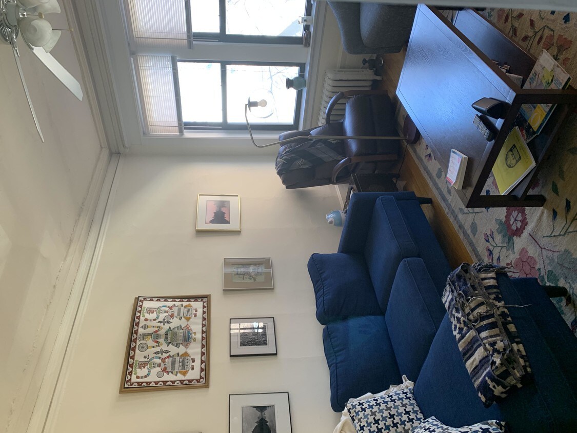 Primary Photo - 2 bedroom in Chicago IL 60637