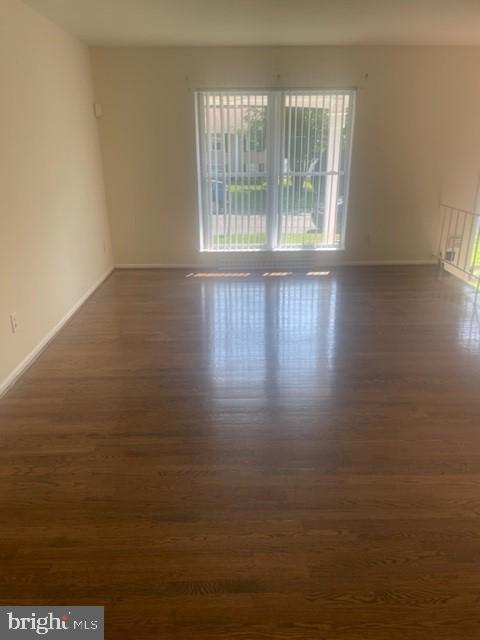 Foto principal - 9517 Pryde Dr